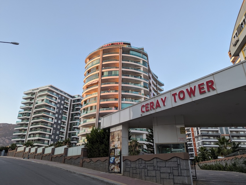 Квартира в Махмутлар 1+1 в комплексе Ceray Tower в Алании - Фото 2