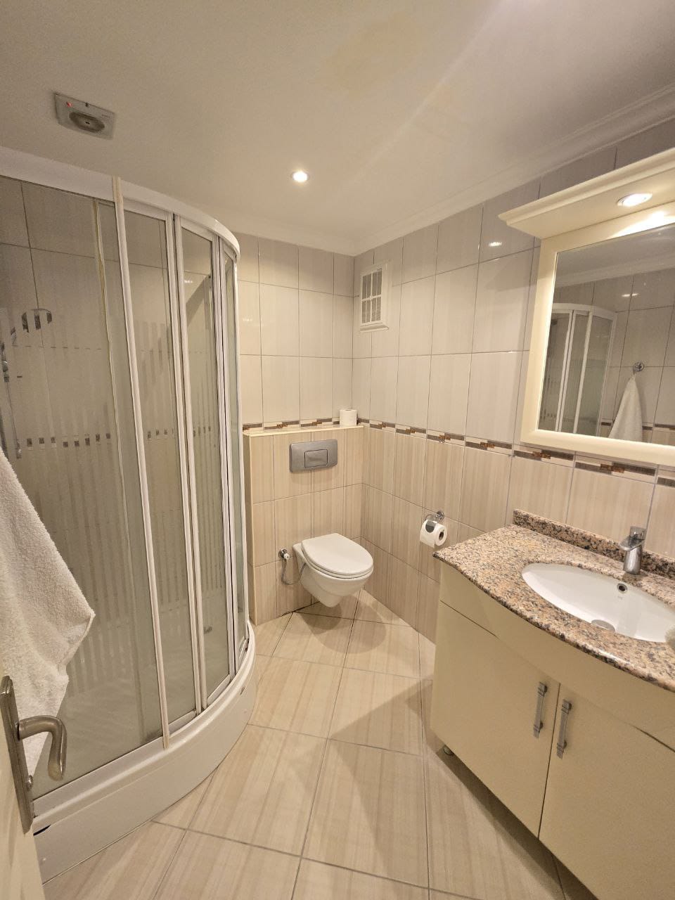 Квартира в Турции 2+1 в комплексе Toros Çekiç в районе Махмутлар в Алании - Фото 13