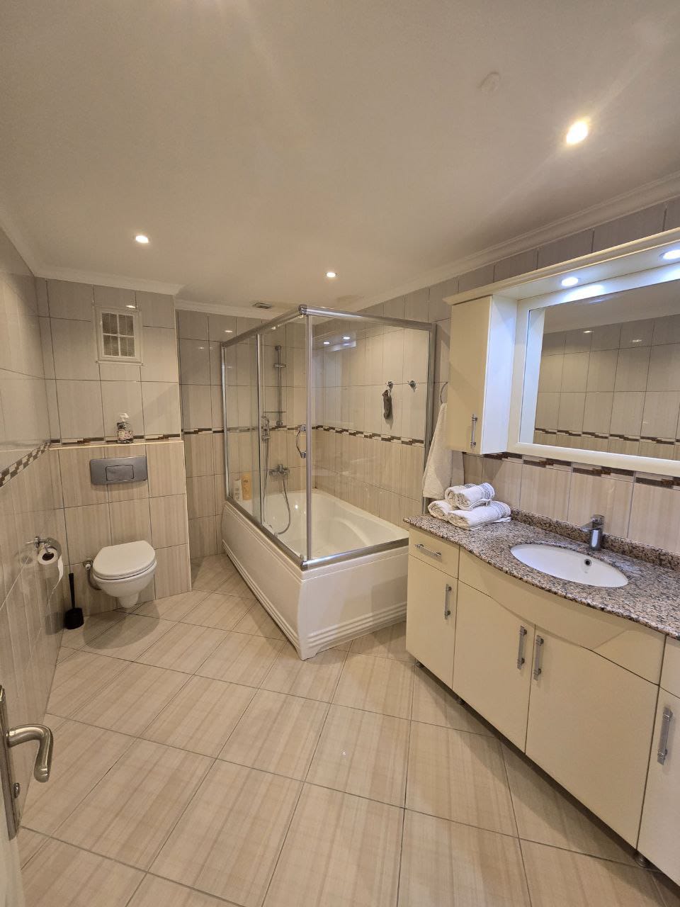 Квартира в Турции 2+1 в комплексе Toros Çekiç в районе Махмутлар в Алании - Фото 12