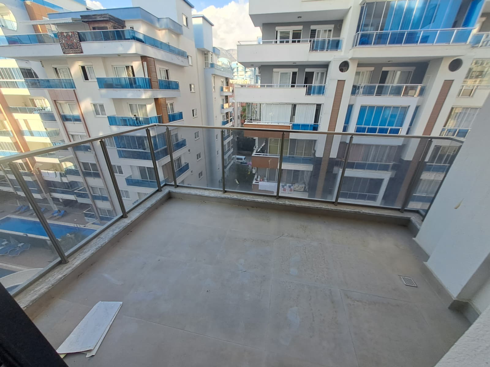 Квартира в Турции 1+1 в комплексе Yenisey 8 в районе Махмутлар в Алании - Фото 13