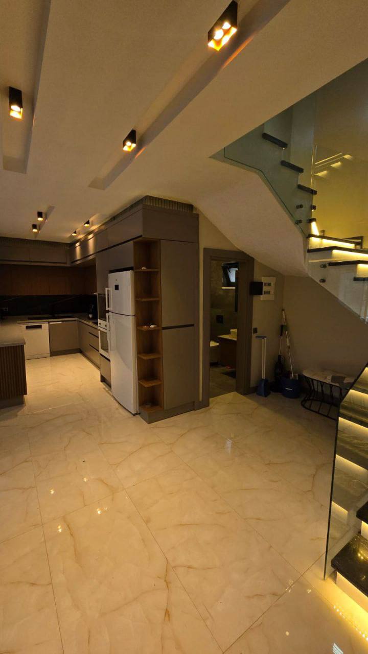 Вилла в Алании 3+1 в комплексе Toprak Villas в районе Каргыджак - Фото 8