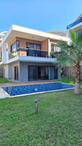 Вилла в Алании 3+1 в комплексе Toprak Villas в районе Каргыджак - Фото 3