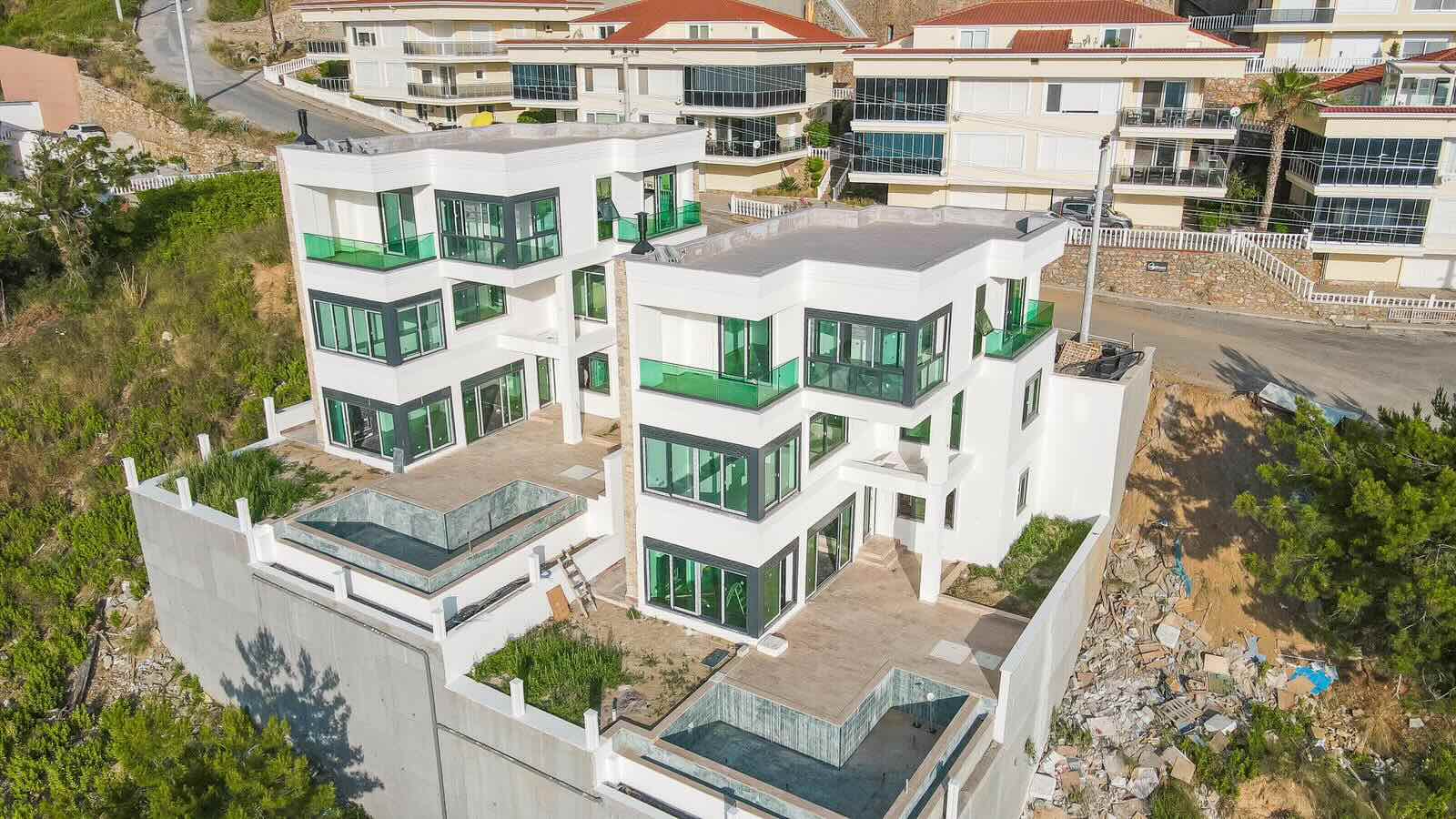 Вилла в Турции 3+1 в комплексе Gloria Villas в Алании - Фото 1