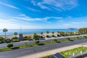 Недвижимость в Турции у моря 2+1 в комплексе Arnelya Beach в Алании - Фото 3