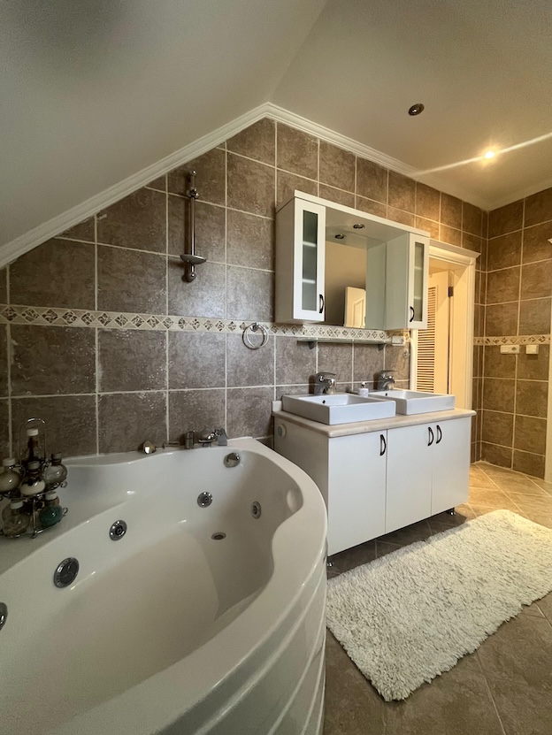 Отдельно стоящая вилла в Алании 4+1 Kadioglu в районе Тепе в Турции - Фото 15