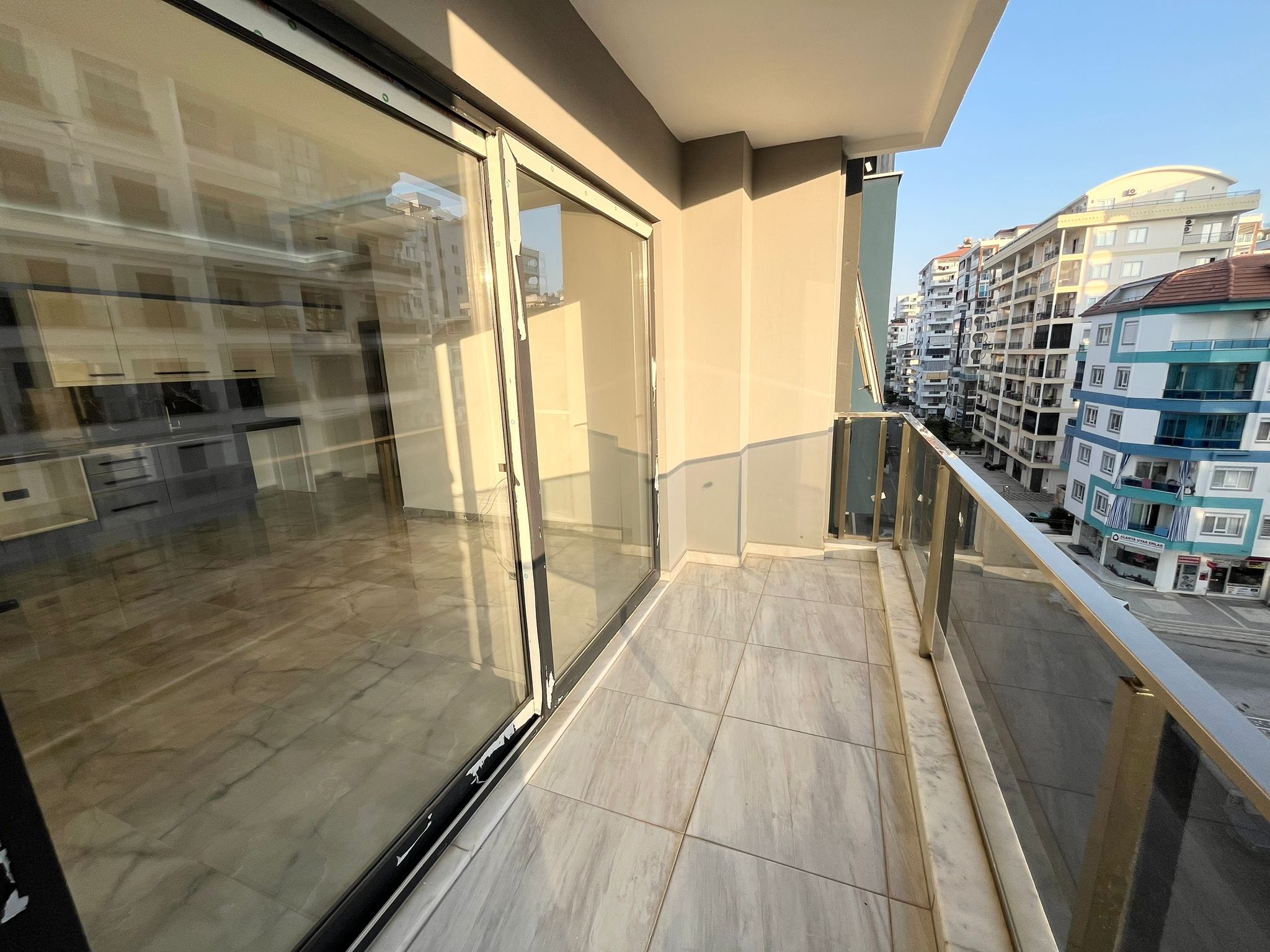 Квартира в Турции 1+1 в комплексе Aser Blue Palace в районе Махмутлар - Фото 3