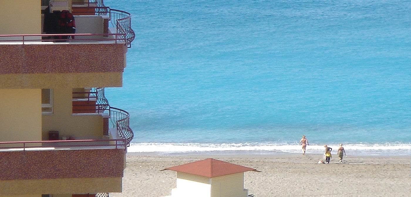 Квартира в Алании 2+1 на первой линии в Махмутлар Cebeci 1 - Фото 2