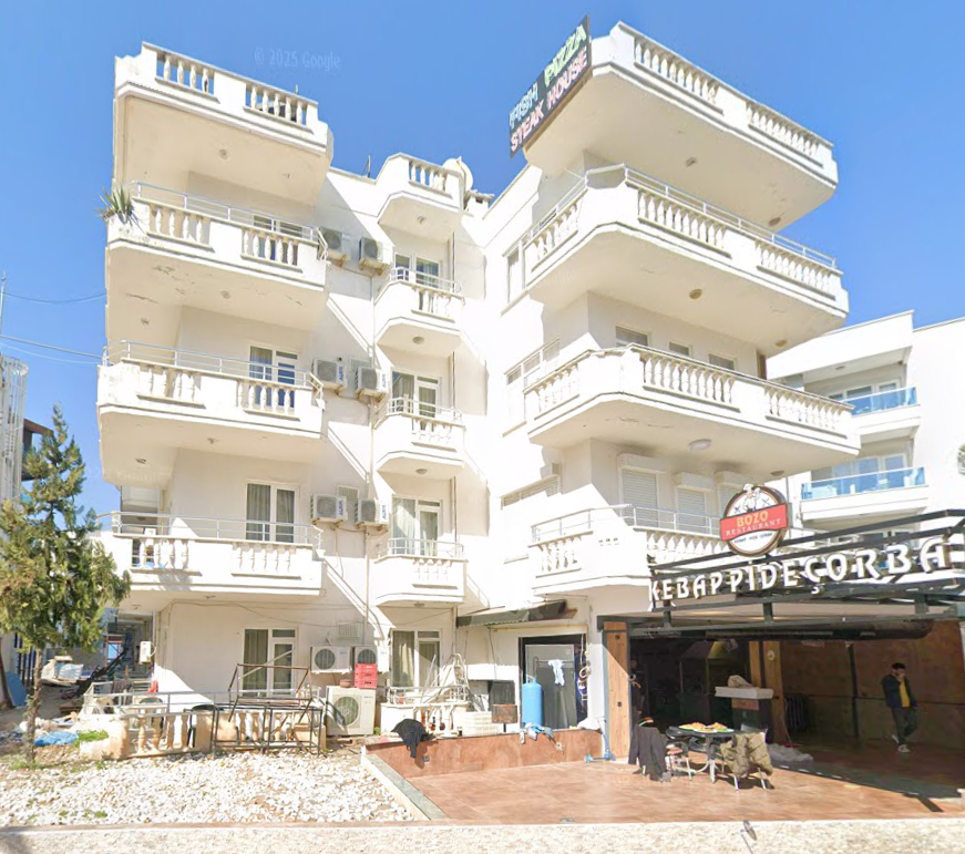 Купить квартиру в Алании 1+1 в Arzum Apt - Фото 1