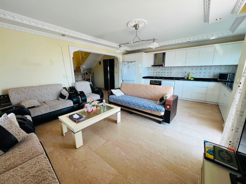 Купить квартиру в Махмутлар 4+1 дуплекс в ASJ 1 - Фото 5