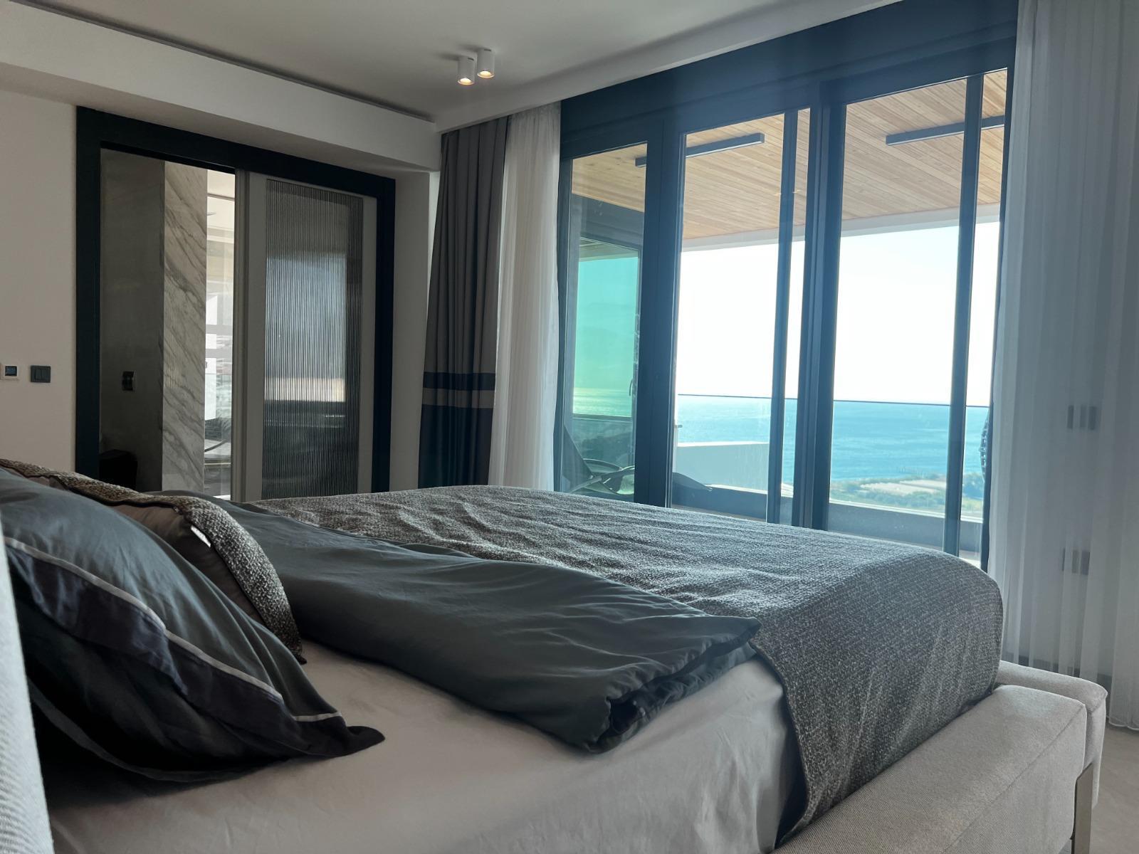 Недвижимость в Турции под гражданство Luxury вилла 4+1 в Демирташ - Фото 9