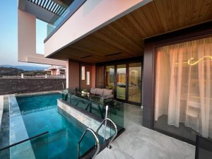 Недвижимость в Турции под гражданство Luxury вилла 4+1 в Демирташ - Фото 2