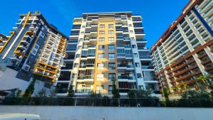 Недвижимость в Турции у моря 1+1 в комплексе Gokgur Residence - Фото 1